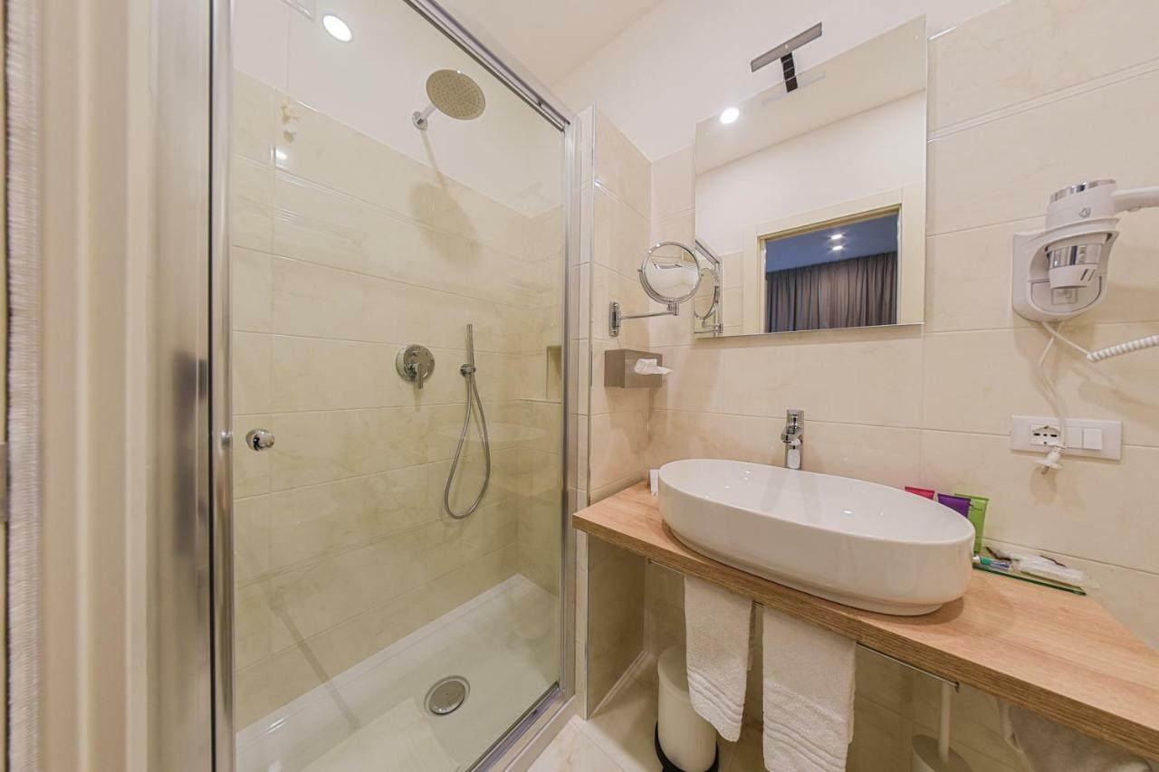 B&B H68 Alassio Exterior foto